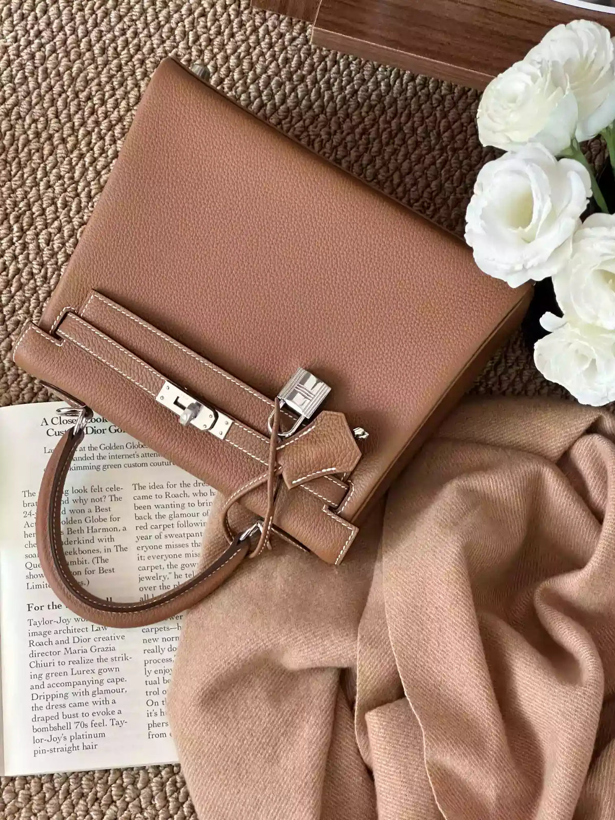 Hermès 2023 Kelly 25 two-way Handbag – HW194