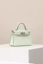 Hermes Epsom Kelly 20 Handbag in Vert Fizz  – HW195