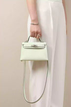 Hermes Epsom Kelly 20 Handbag in Vert Fizz  – HW195