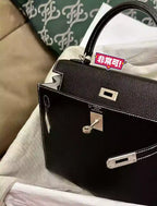 HERMES Chevre Mysore Horseshoe Mini Kelly Sellier 20 Black Lime – HW197