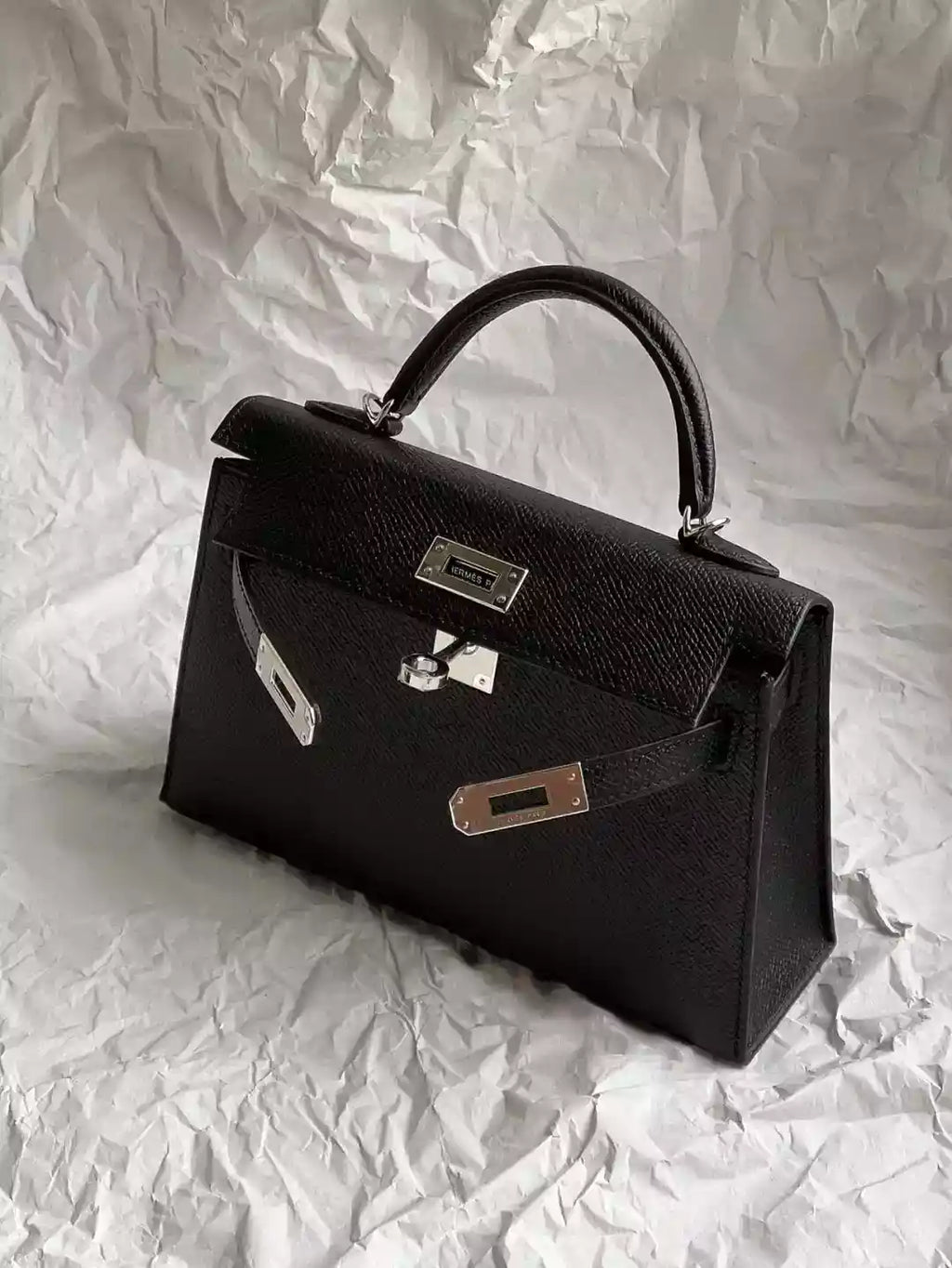 HERMES Chevre Mysore Horseshoe Mini Kelly Sellier 20 Black Lime – HW197