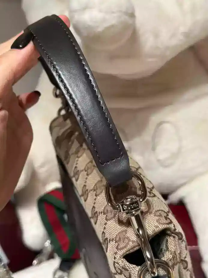 GG CANVAS SMALL CROSSBODY BAG – BG059