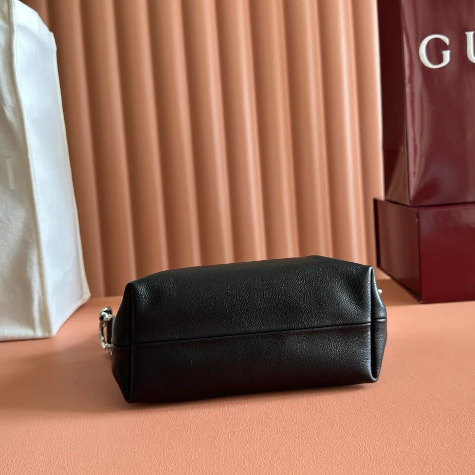 GUCCI BRERA SMALL CROSSBODY BAG – BG190