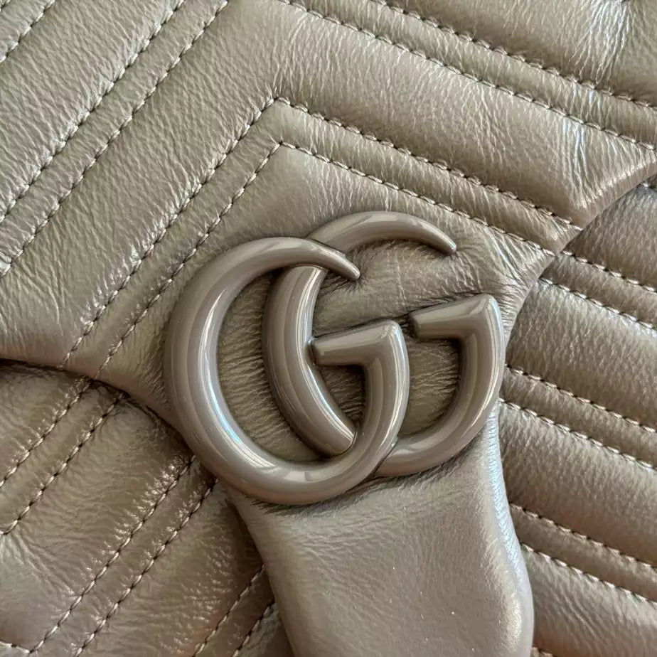 GUCCI GG MARMONT MEDIUM SHOULDER BAG IN GREY – BG209