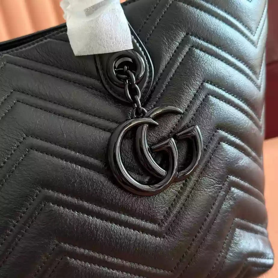 GUCCI GG MARMONT MEDIUM TOTE BAG IN BLACK LEATHER – BG217