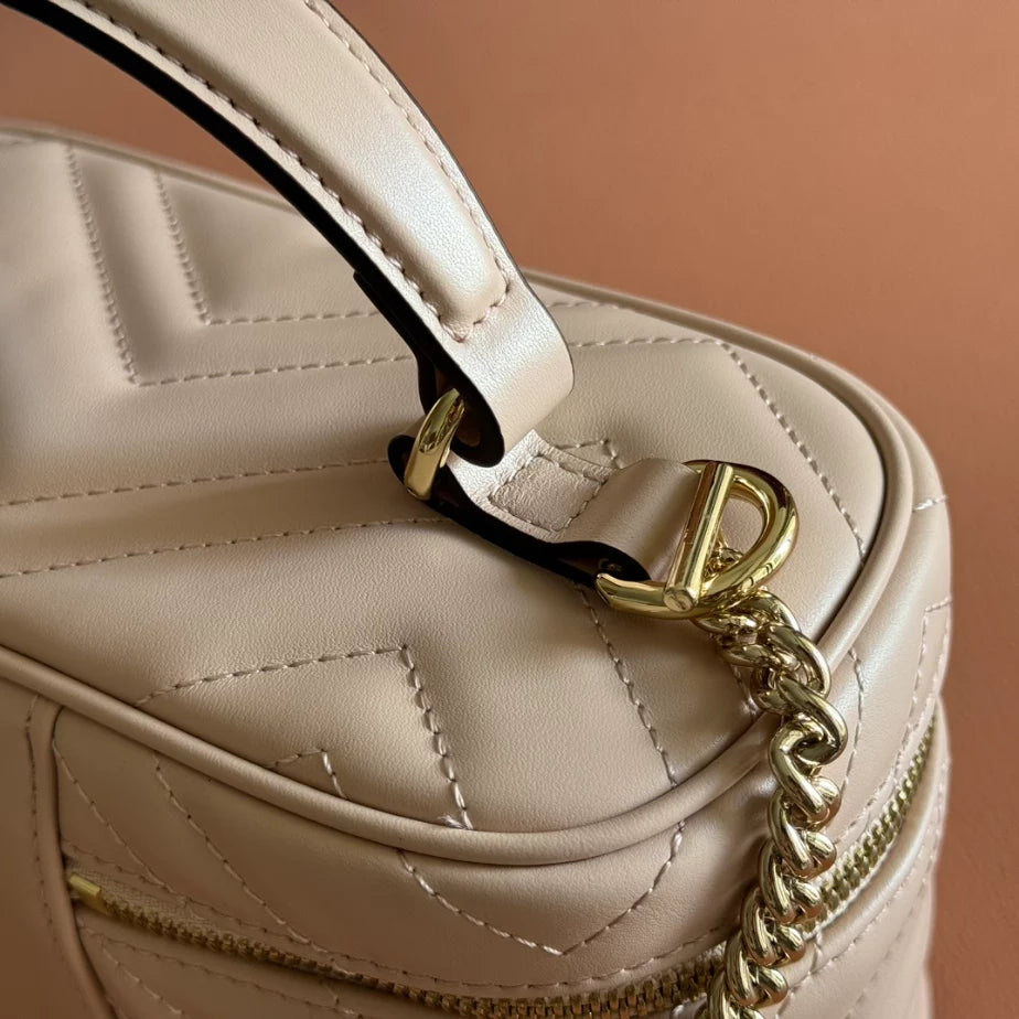 GUCCI GG MARMONT MINI VANITY BAG – BG226