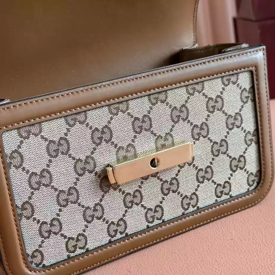 GUCCI GO SMALL SHOULDER BAG – BG177