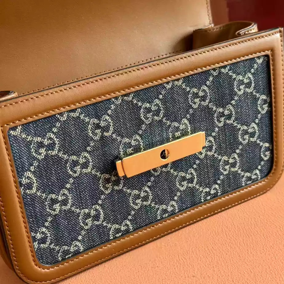 GUCCI GO SMALL SHOULDER BAG – BG181