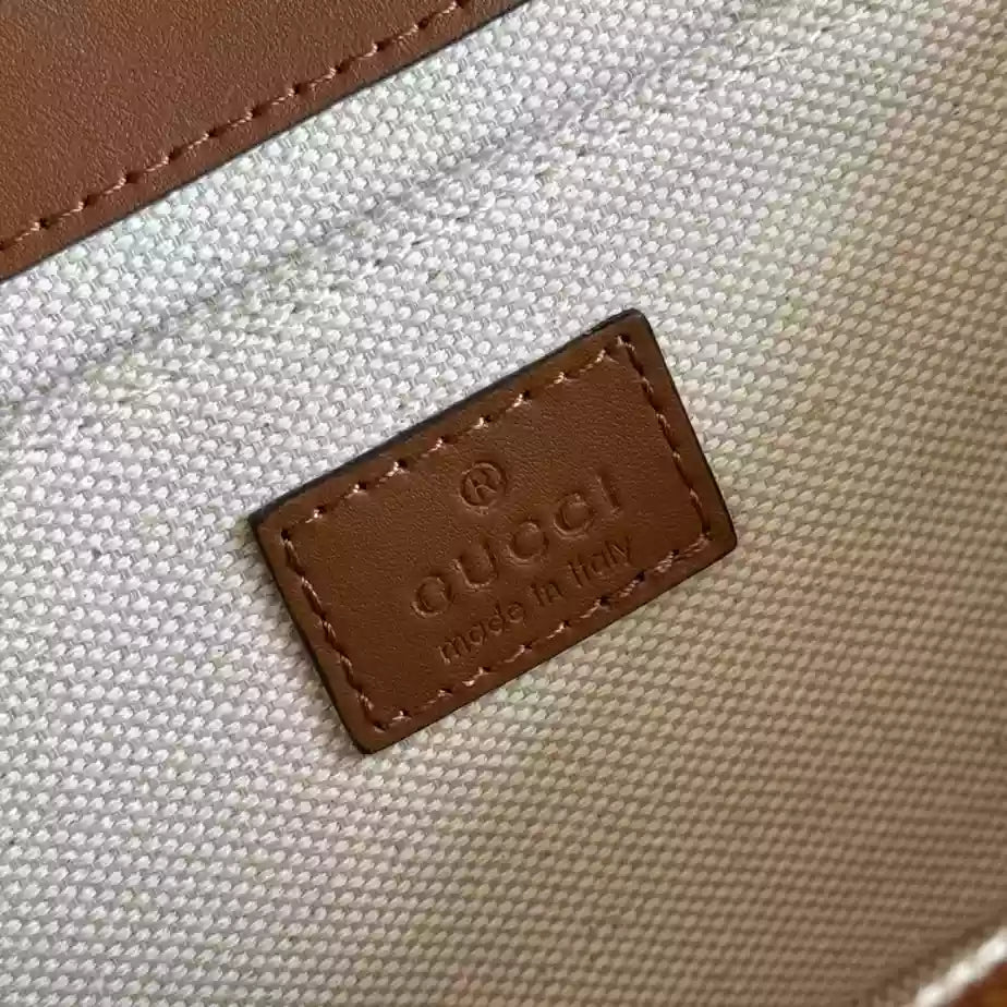 GUCCI GO SMALL SHOULDER BAG – BG181