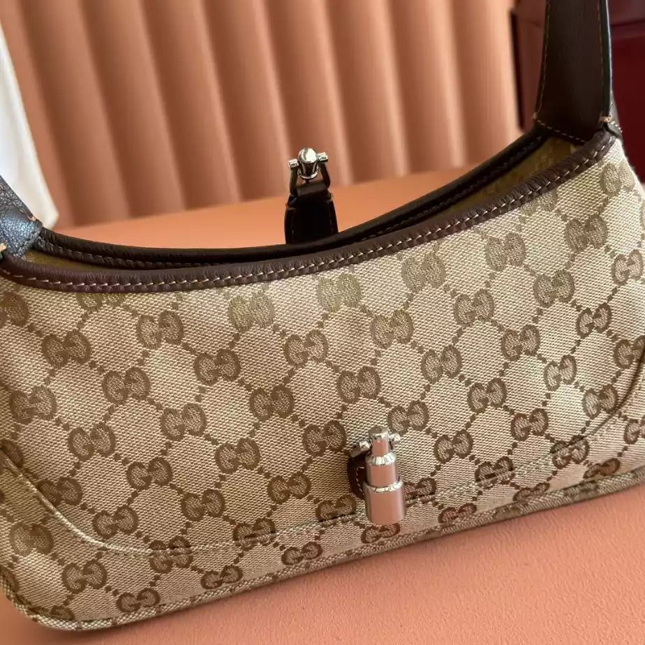 GUCCI JACKIE SLIM MEDIUM SHOULDER BAG – BG193
