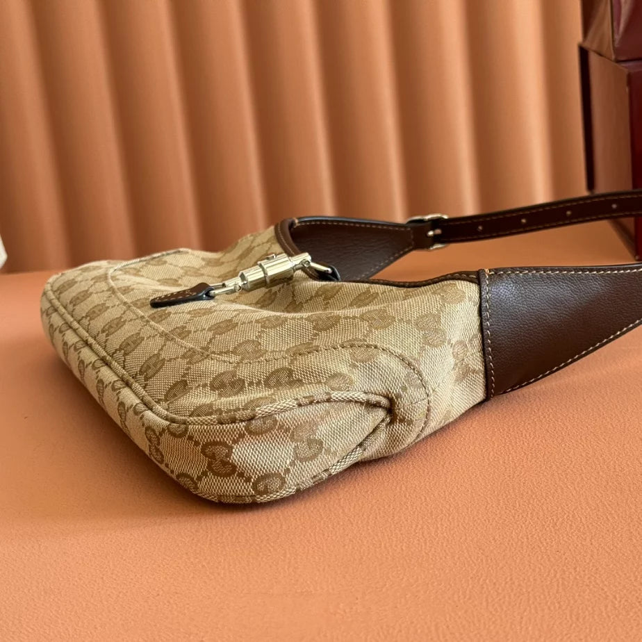 GUCCI JACKIE SLIM MEDIUM SHOULDER BAG – BG193