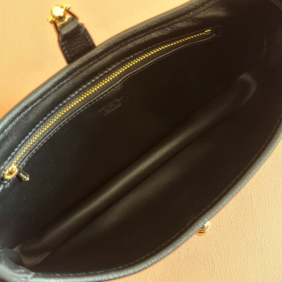 GUCCI JACKIE SLIM MEDIUM SHOULDER BAG – BG196
