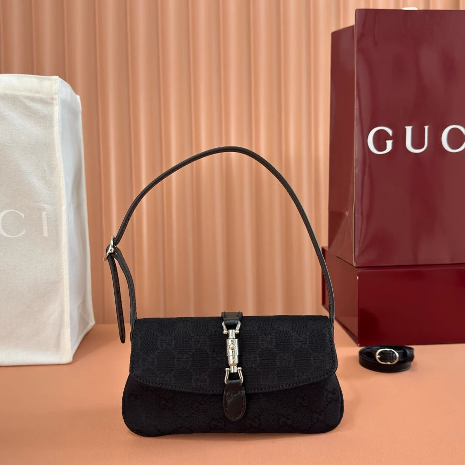 GUCCI JACKIE SMALL SHOULDER BAG IN BLACK GG CANVAS – BG186