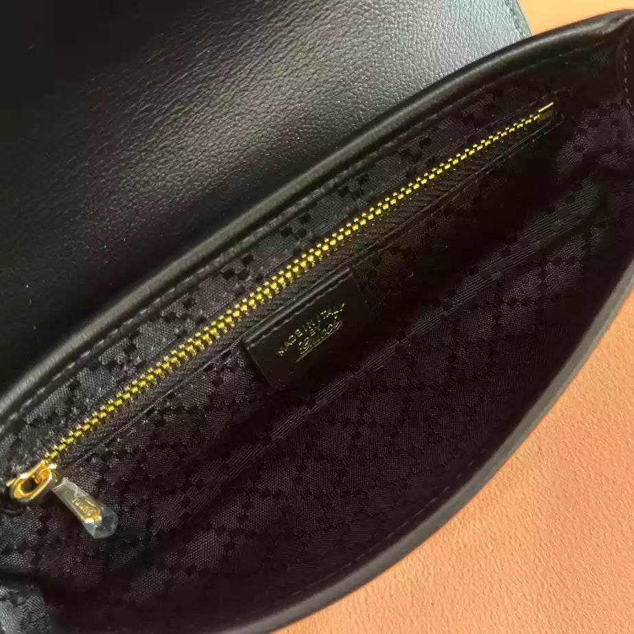 GUCCI JACKIE SMALL SHOULDER BAG IN BLACK LEATHER – BG188