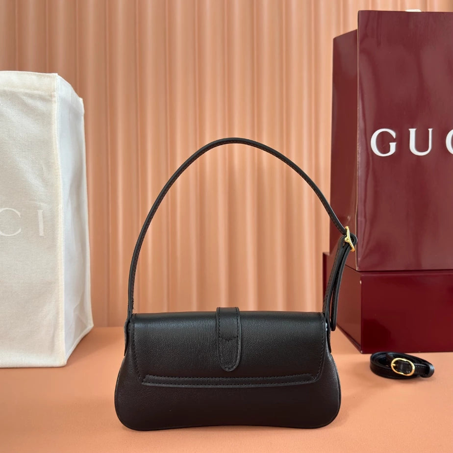 GUCCI JACKIE SMALL SHOULDER BAG IN BLACK LEATHER – BG188
