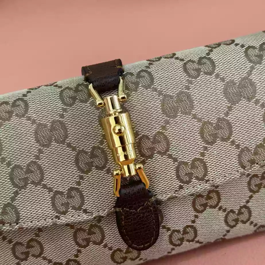 GUCCI JACKIE SMALL SHOULDER BAG IN SAND AND BROWN GG CANVAS – BG187
