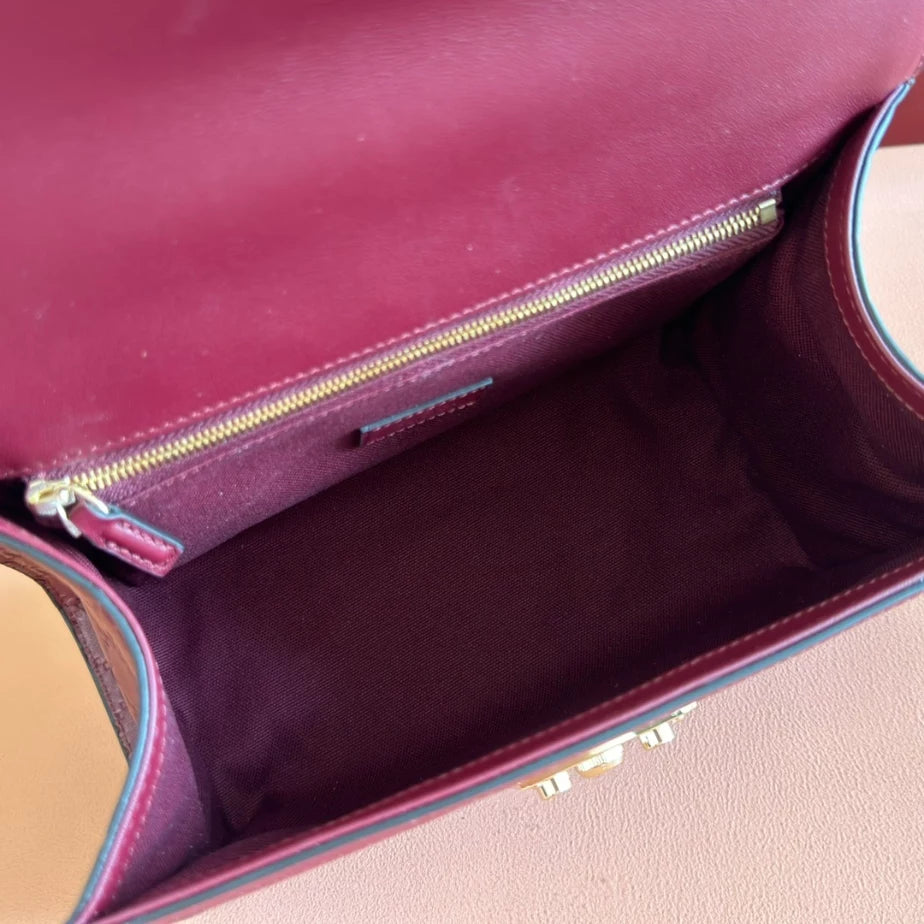 GUCCI PADLOCK MEDIUM TOP HANDLE BAG – BG219