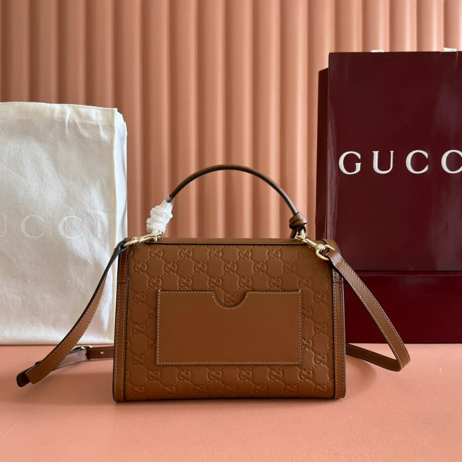 GUCCI PADLOCK MEDIUM TOP HANDLE BAG – BG220
