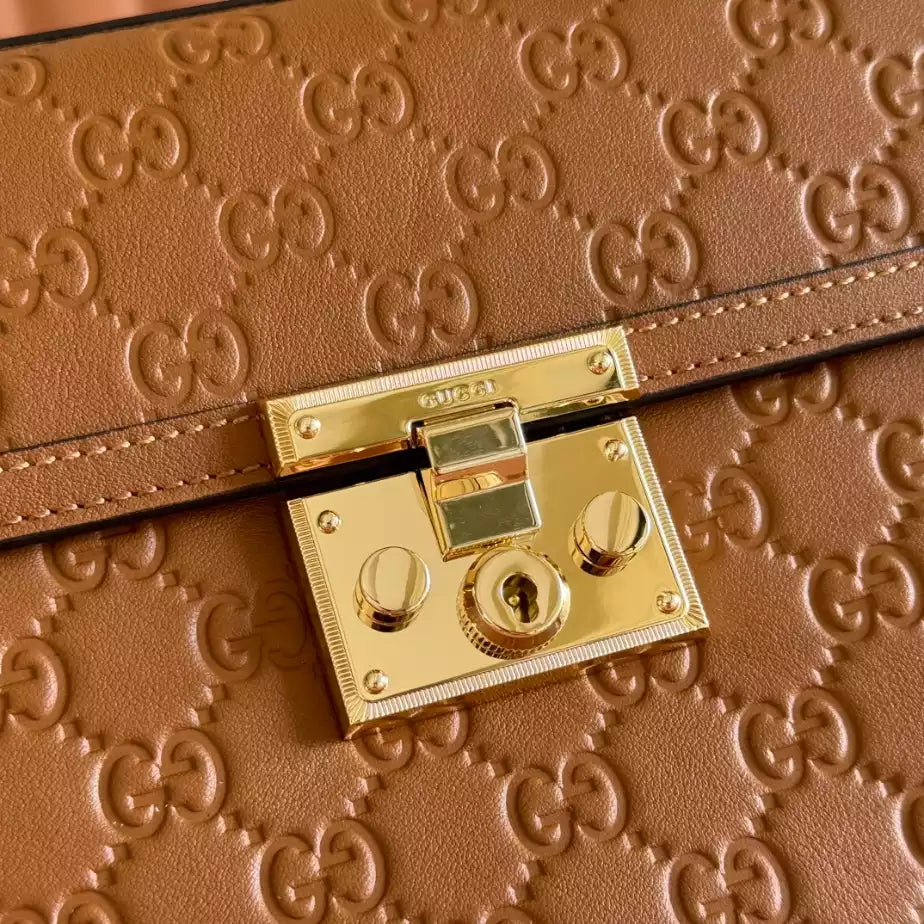 GUCCI PADLOCK MEDIUM TOP HANDLE BAG – BG220