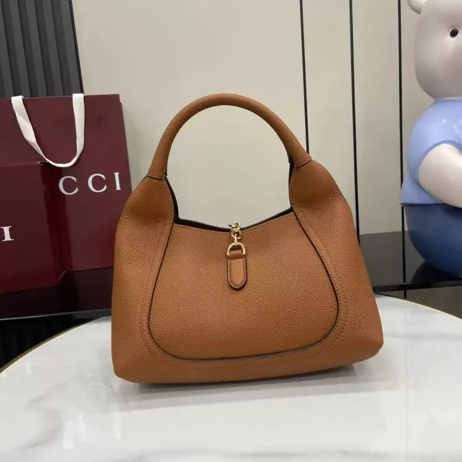 GUCCI SOFTBIT MAXI SHOULDER BAG – GB102
