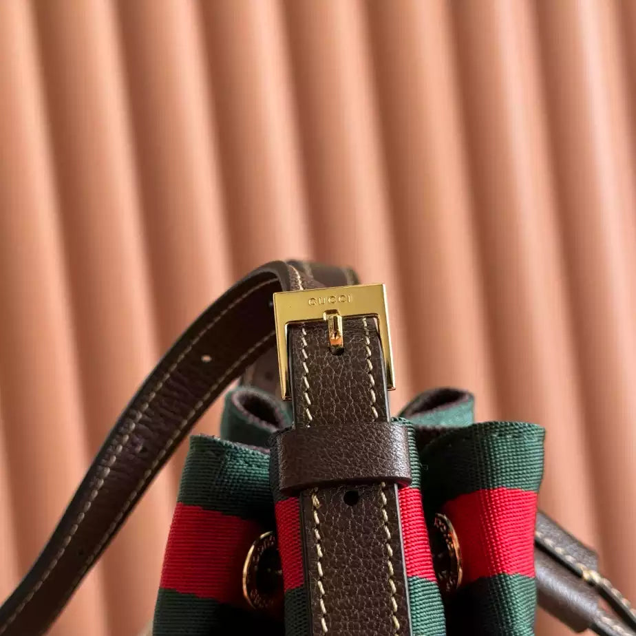 GUCCI VENICE SMALL BUCKET BAG – BG168