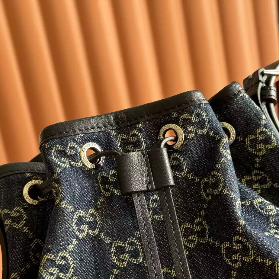 GUCCI VENICE SMALL BUCKET BAG – BG170