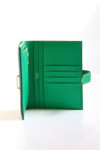 Hermes Bearn Compact Handmade Wallet in Bambou Chevre Mysore Goatskin – HW147