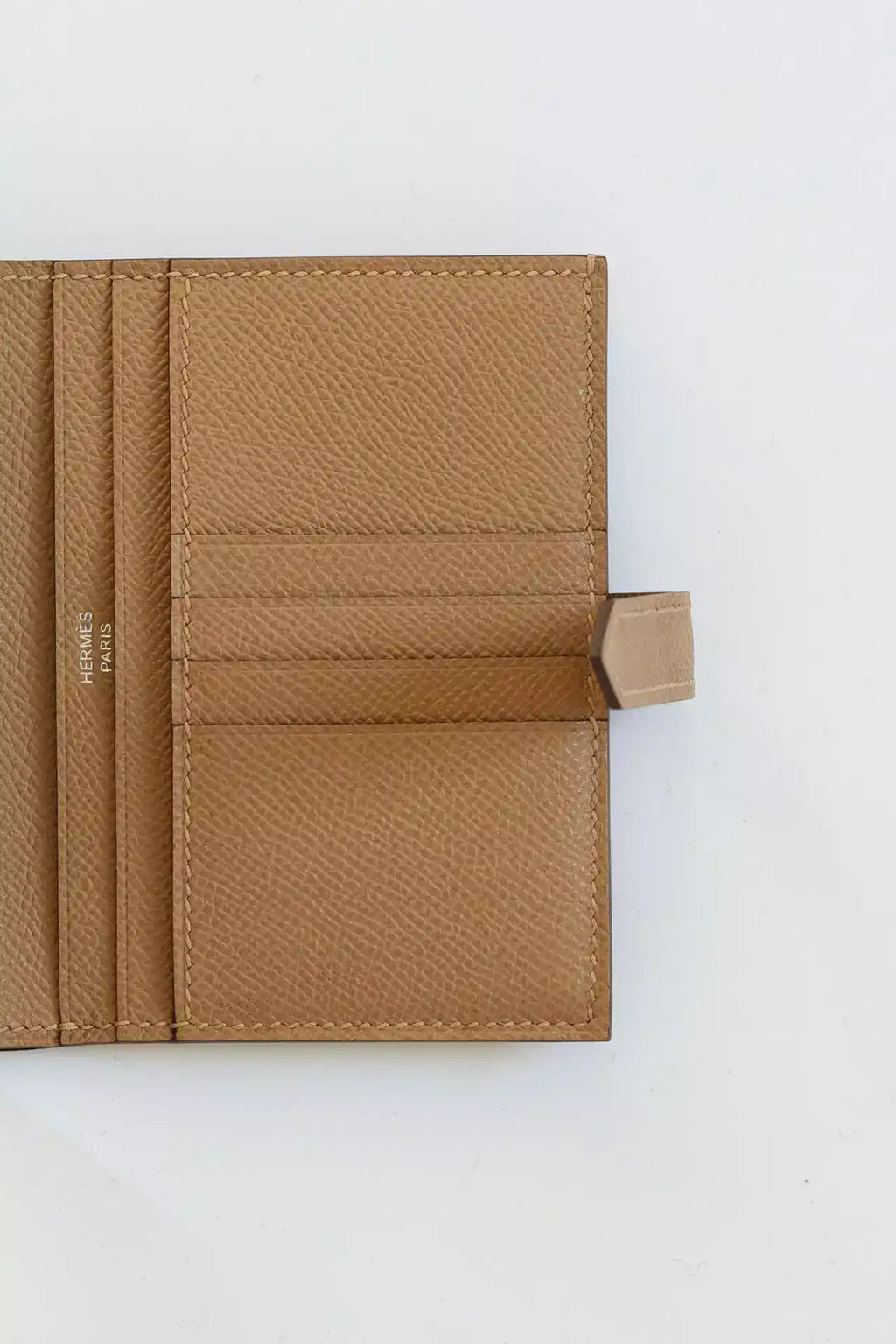 Hermes Bearn Compact Handmade Wallet in Chai Epsom Calfskin – HW151