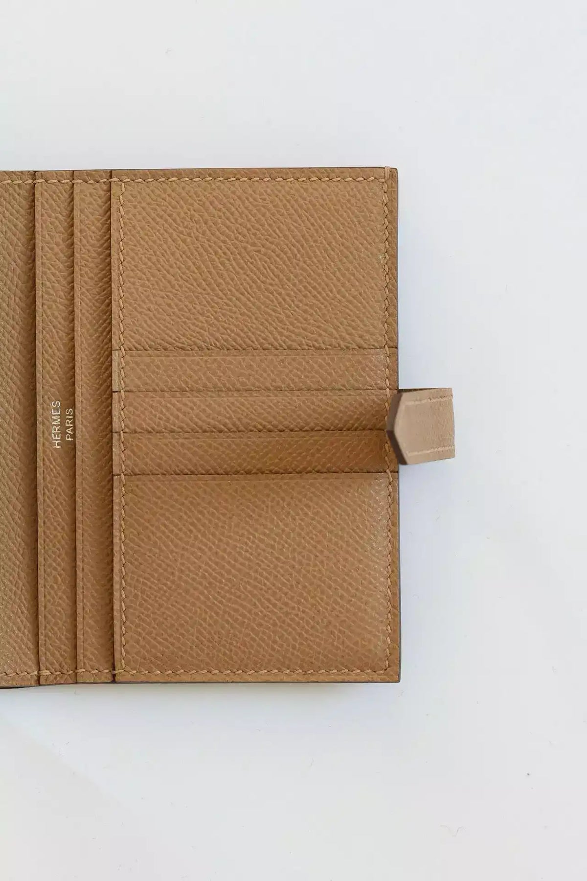 Hermes Bearn Compact Handmade Wallet in Chai Epsom Calfskin – HW151