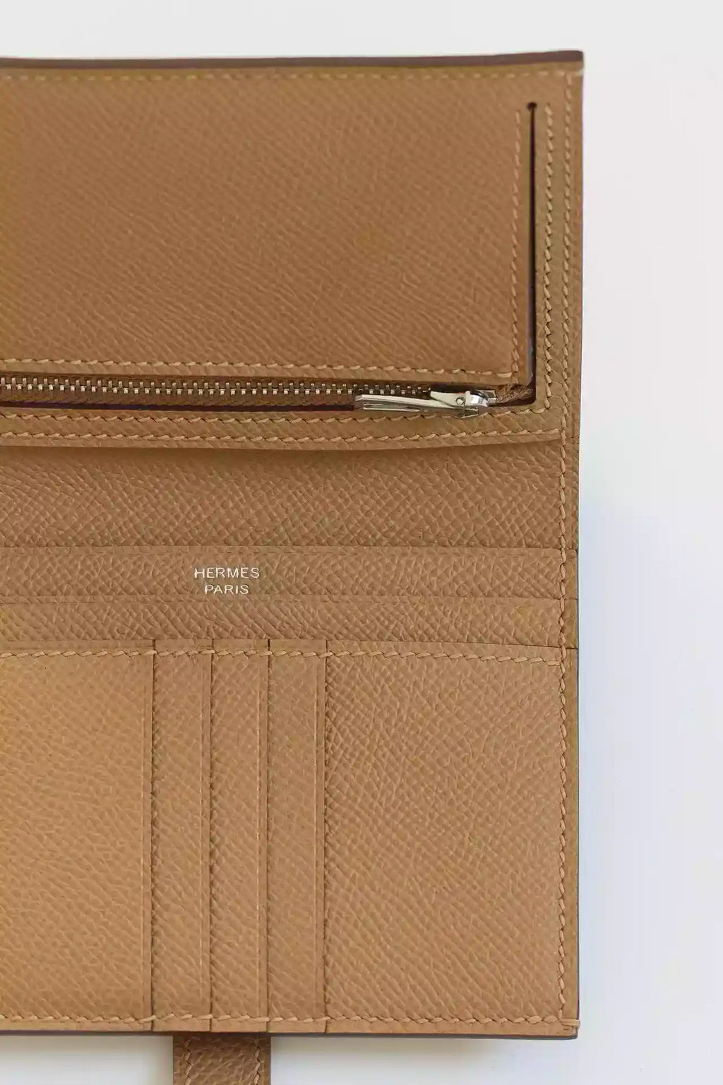 Hermes Bearn Compact Handmade Wallet in Chai Epsom Calfskin – HW151