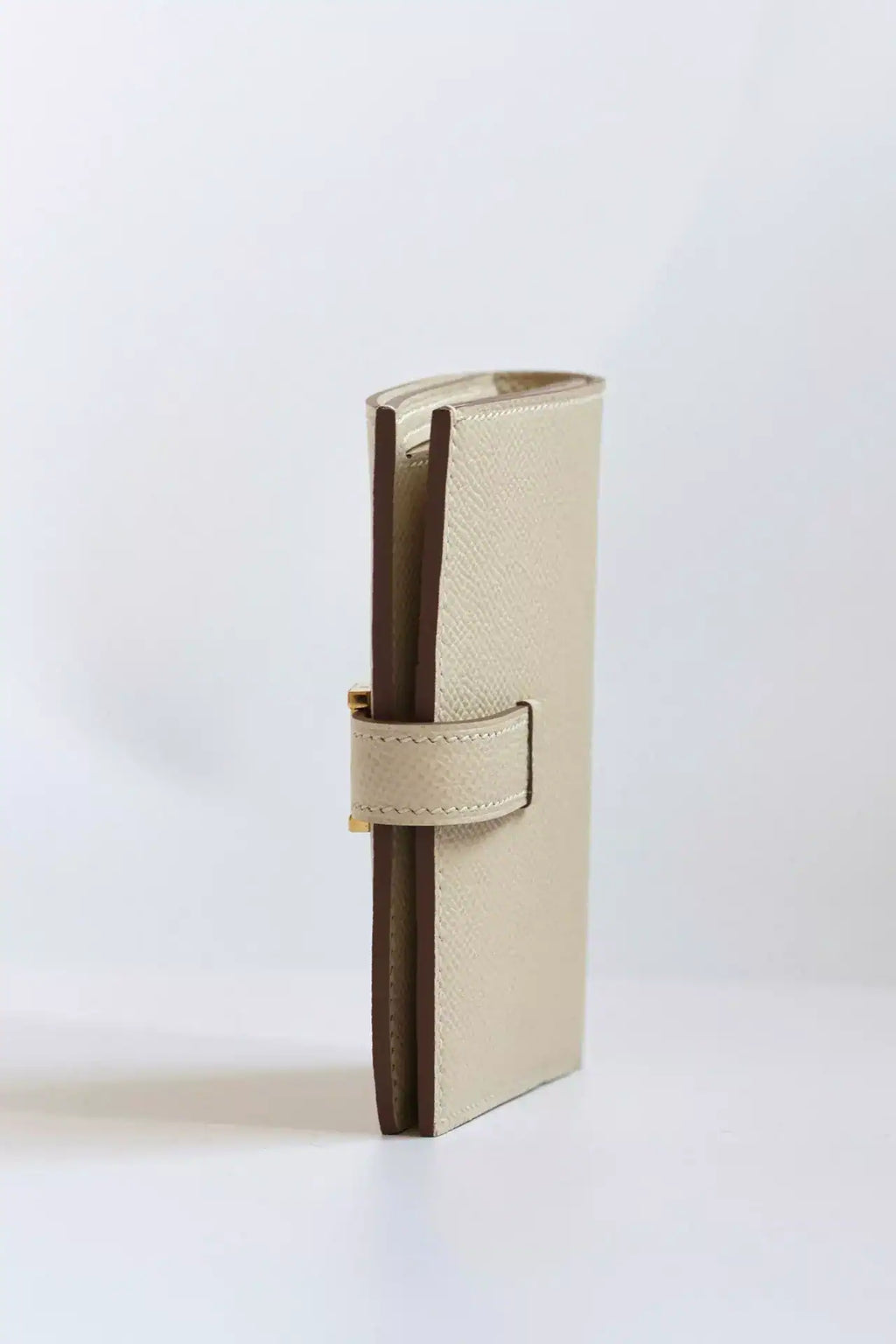 Hermes Bearn Compact Handmade Wallet in Craie Epsom Calfskin – HW140