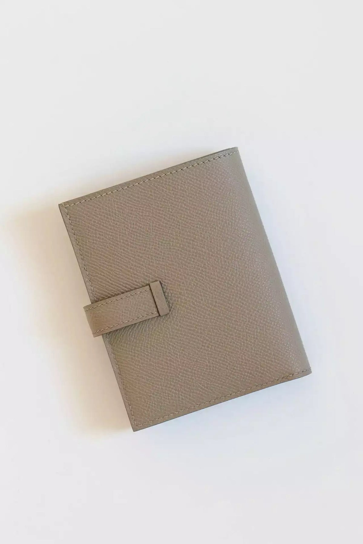 Hermes Bearn Compact Handmade Wallet in Gris Asphalt Epsom Calfskin – HW153