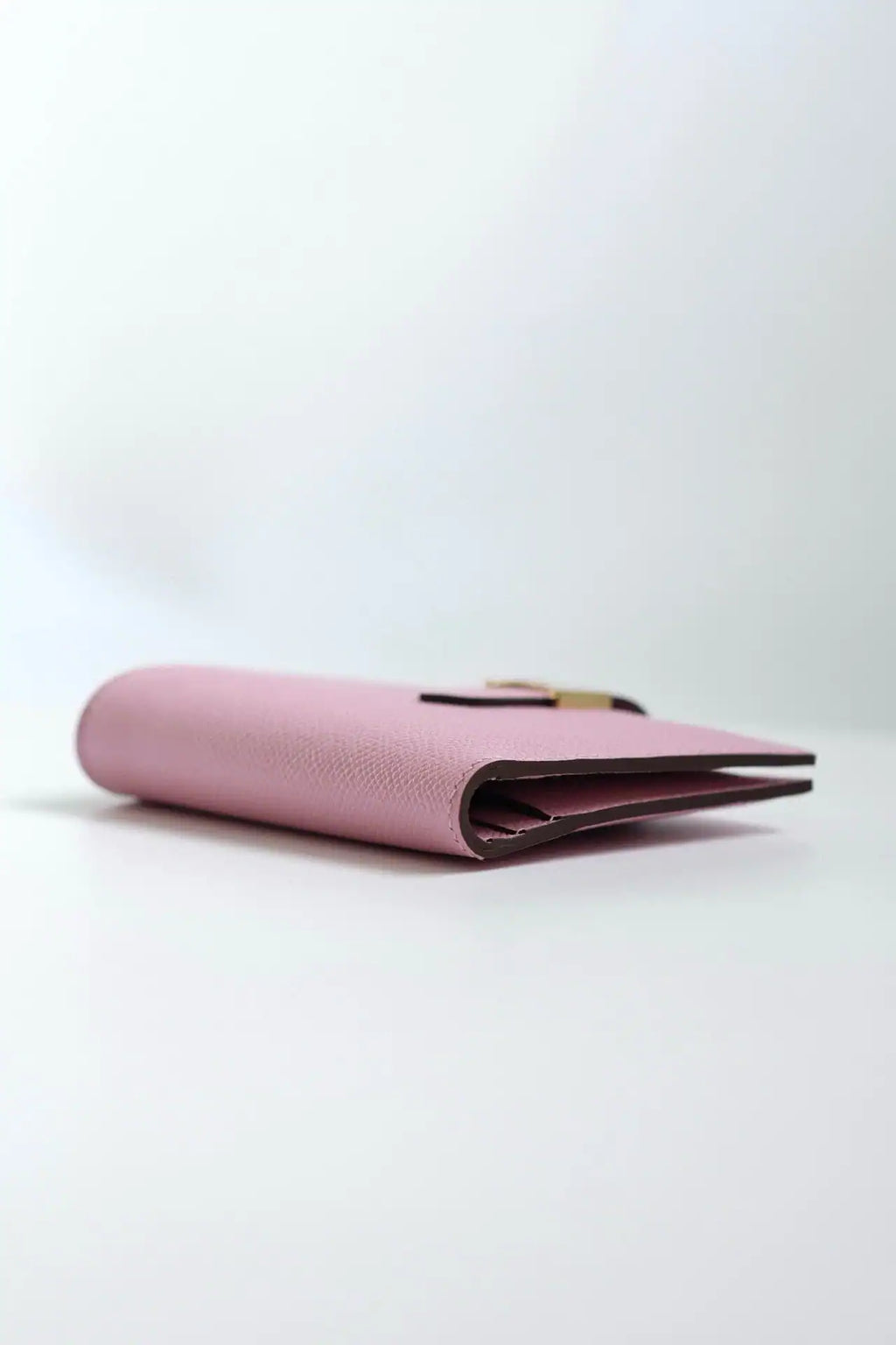 Hermes Bearn Compact Handmade Wallet in Mauve Sylvestre Epsom Calfskin – HW139