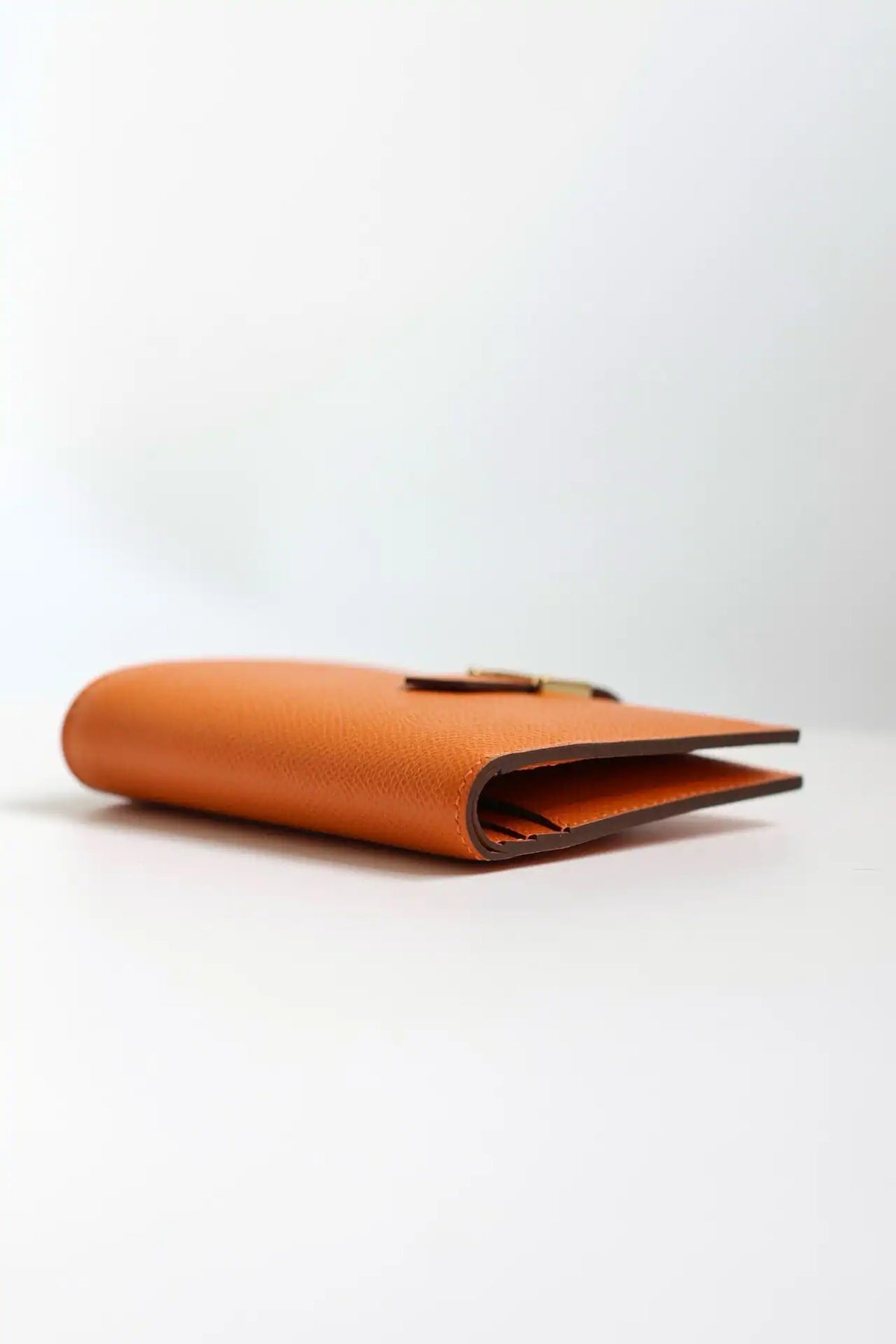 Hermes Bearn Compact Handmade Wallet in Orange Epsom Calfskin – HW149