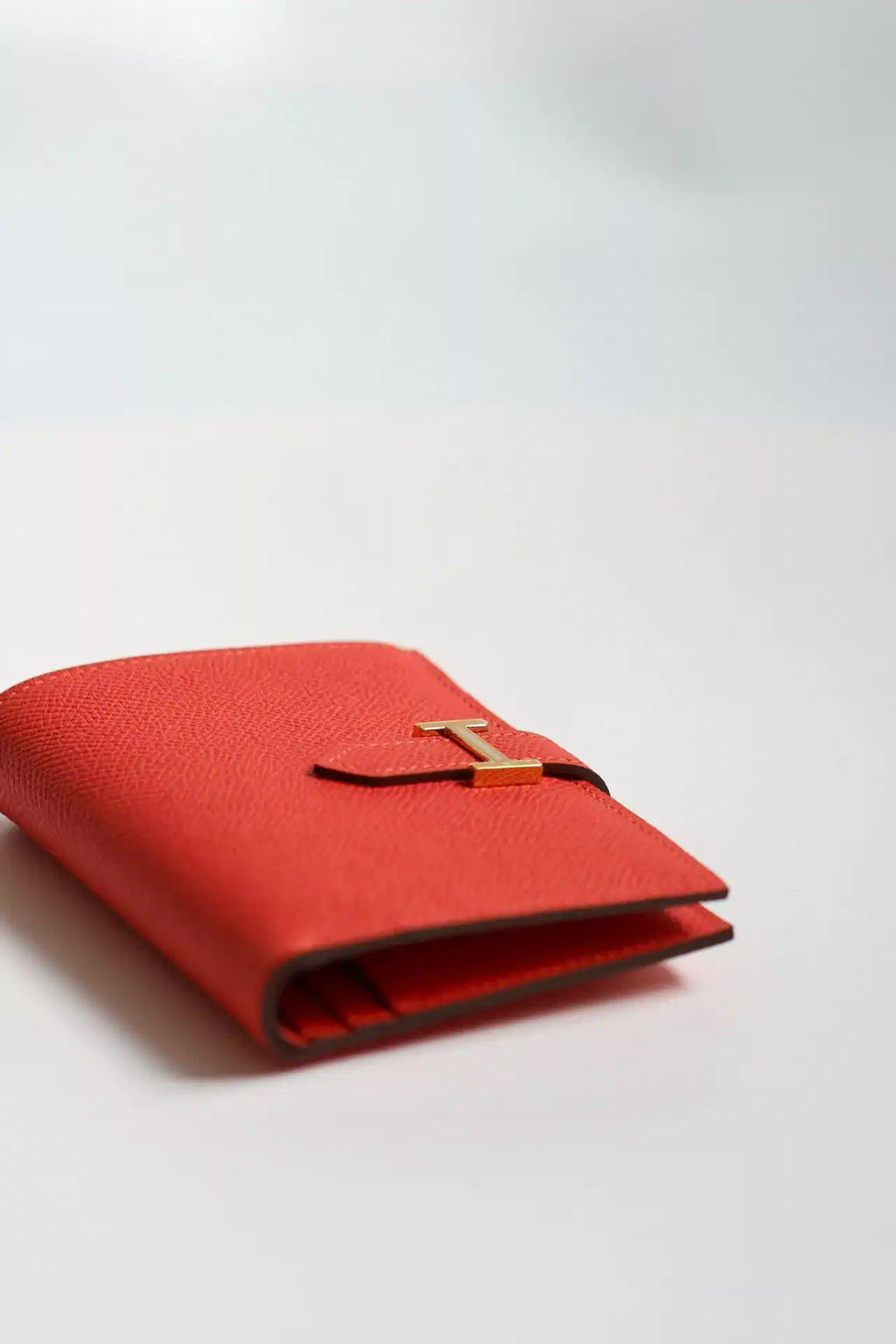 Hermes Bearn Compact Handmade Wallet in Red Epsom Calfskin – HW137