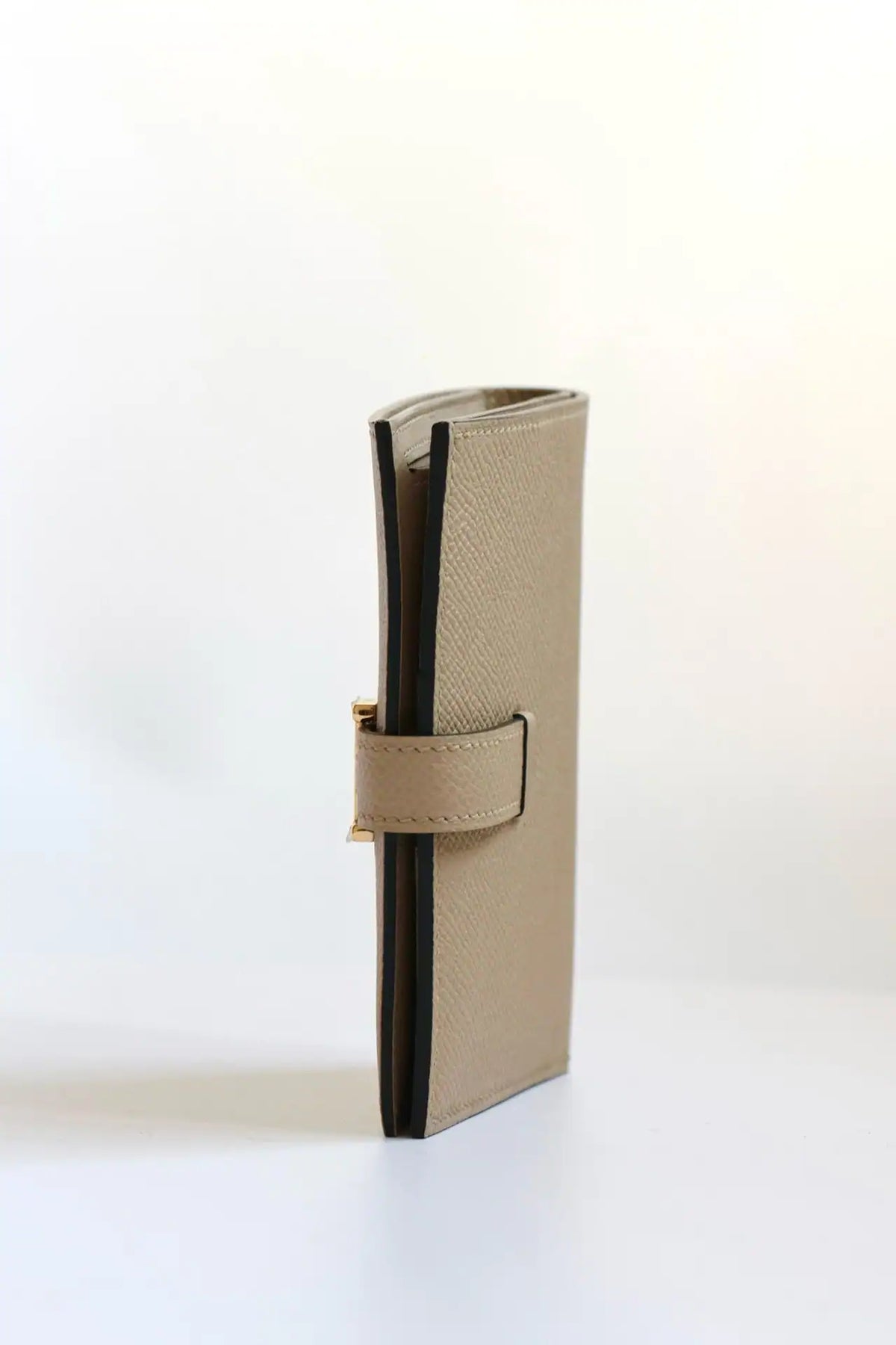 Hermes Bearn Compact Handmade Wallet in Trench Epsom Calfskin – HW138
