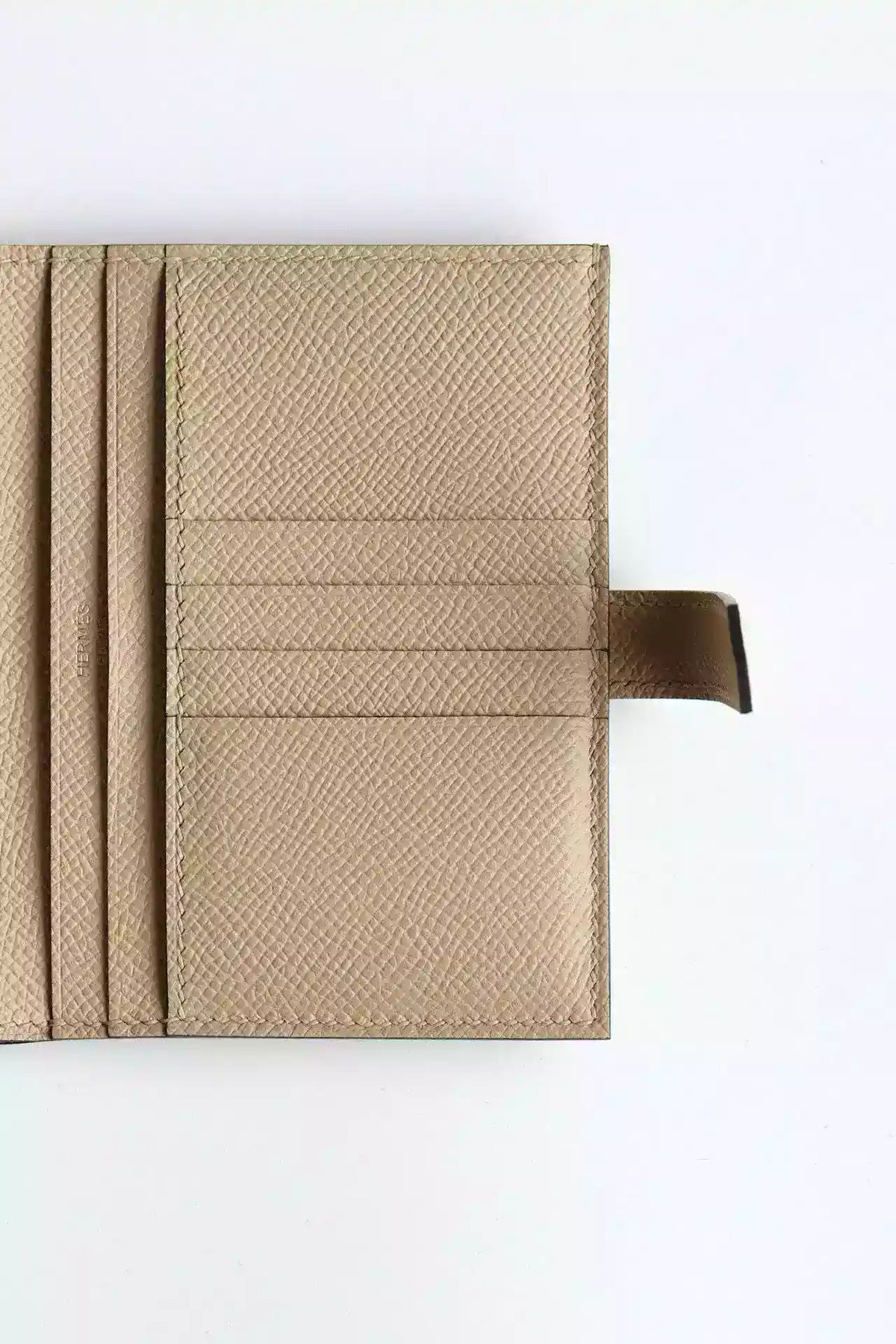Hermes Bearn Compact Handmade Wallet in Trench Epsom Calfskin – HW138