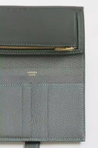 Hermes Bearn Compact Handmade Wallet in Vert Amande Chevre Mysore Goatskin – HW148