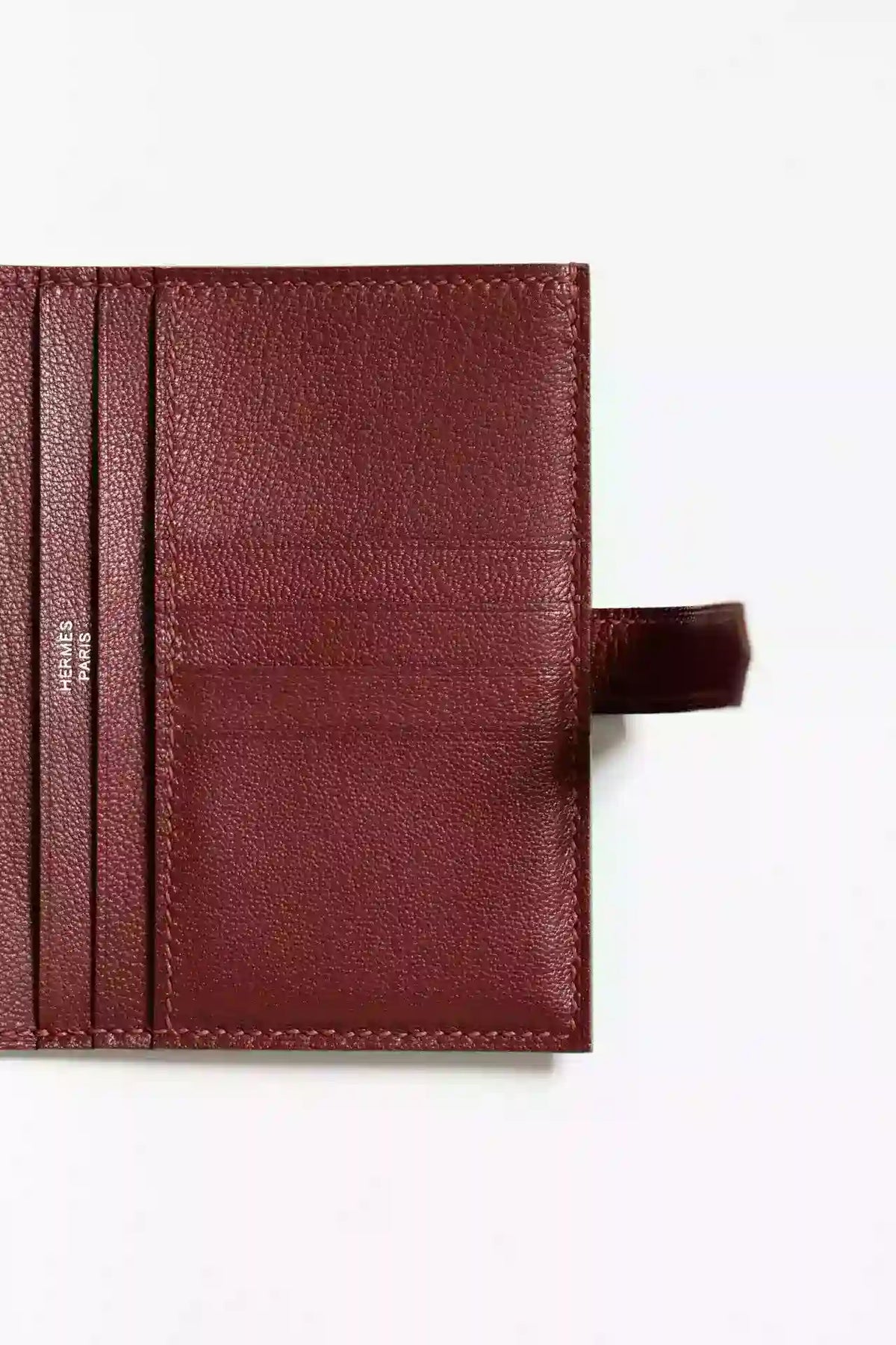 Hermes Bearn Compact Wallet in Bordeaux Shiny Alligator Leather – HW168