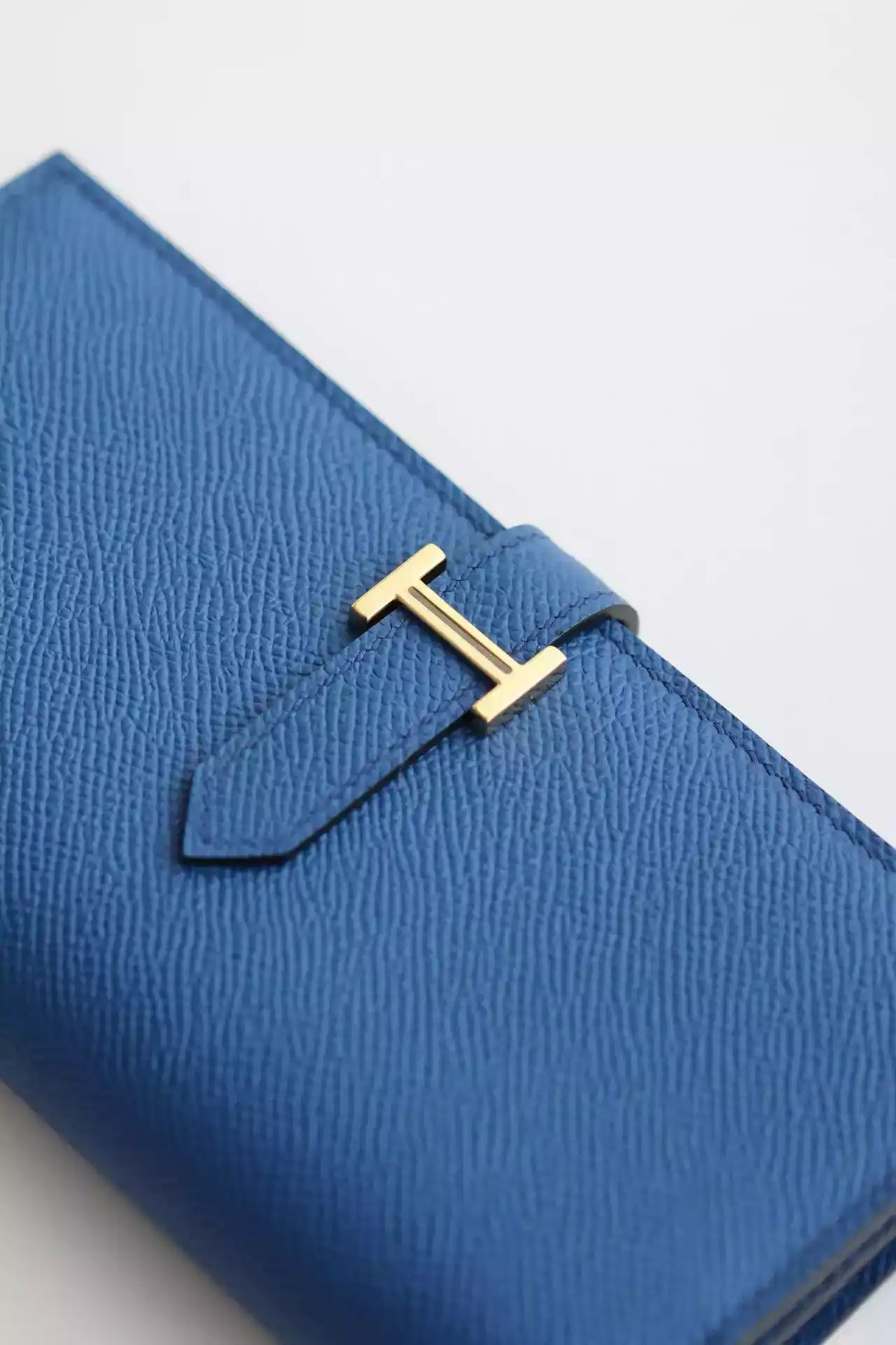 Hermes Bearn Long Handmade Wallet in Blue France Epsom Calfskin – HW142