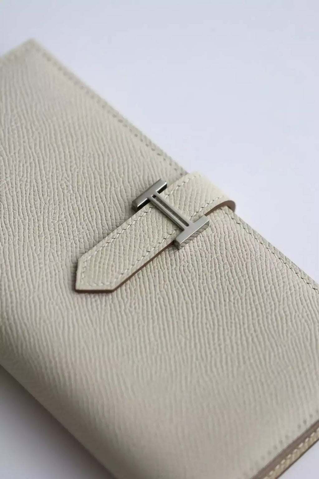 Hermes Bearn Long Handmade Wallet in Craie Epsom Calfskin – HW155