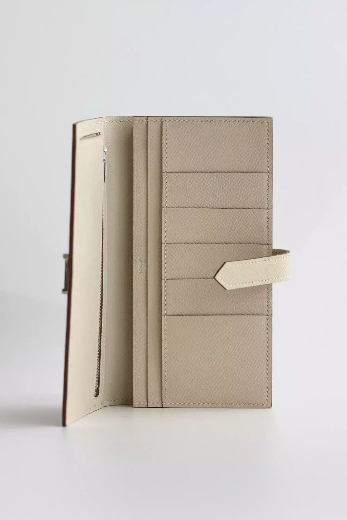 Hermes Bearn Long Handmade Wallet in Craie Epsom Calfskin – HW155