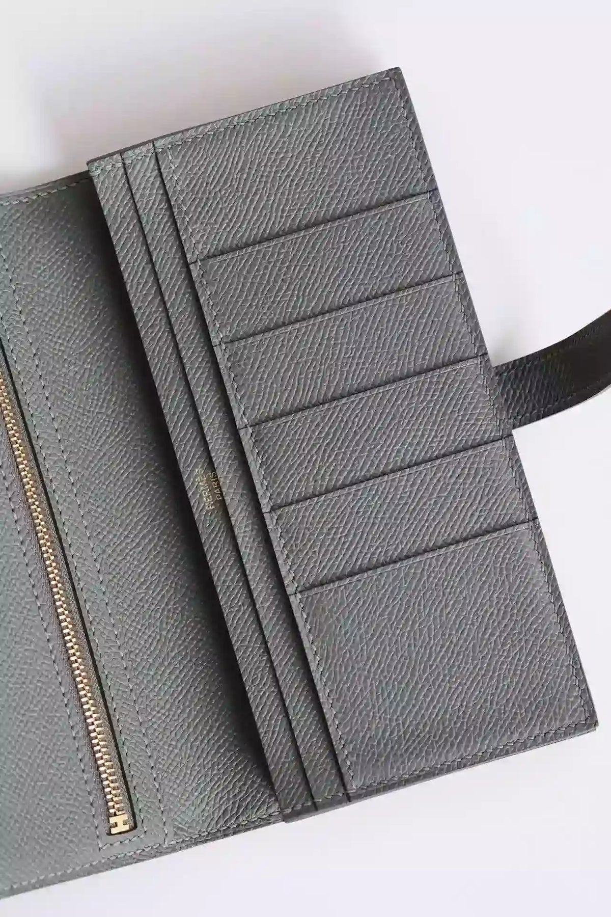 Hermes Bearn Long Handmade Wallet in Vert Amande Epsom Calfskin – HW141