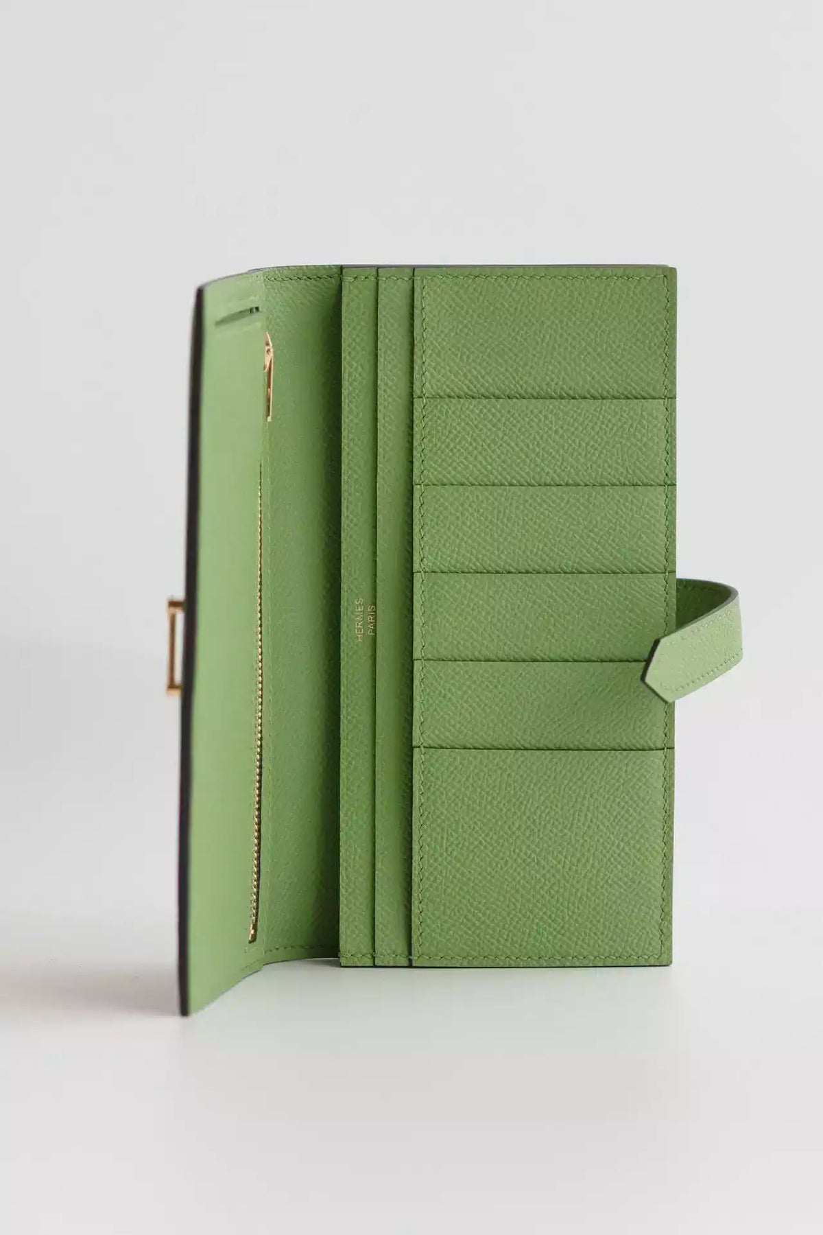 Hermes Bearn Long Handmade Wallet in Vert Criquet Epsom Calfskin – HW143