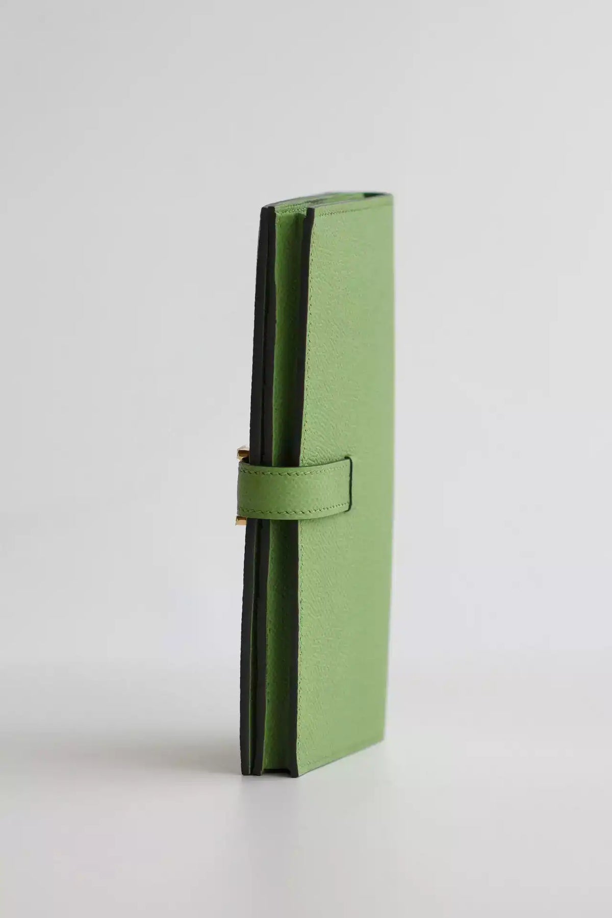 Hermes Bearn Long Handmade Wallet in Vert Criquet Epsom Calfskin – HW143
