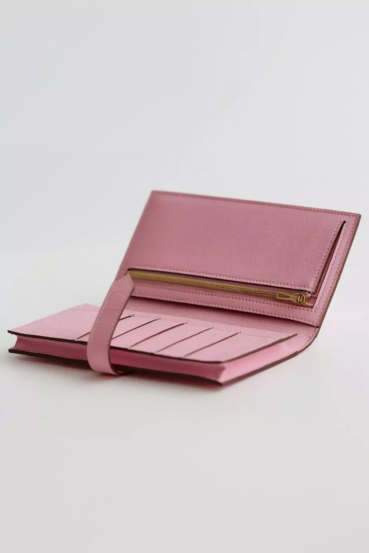 Hermes Bearn Long Wallet in Pink Matte Alligator Leather – HW166