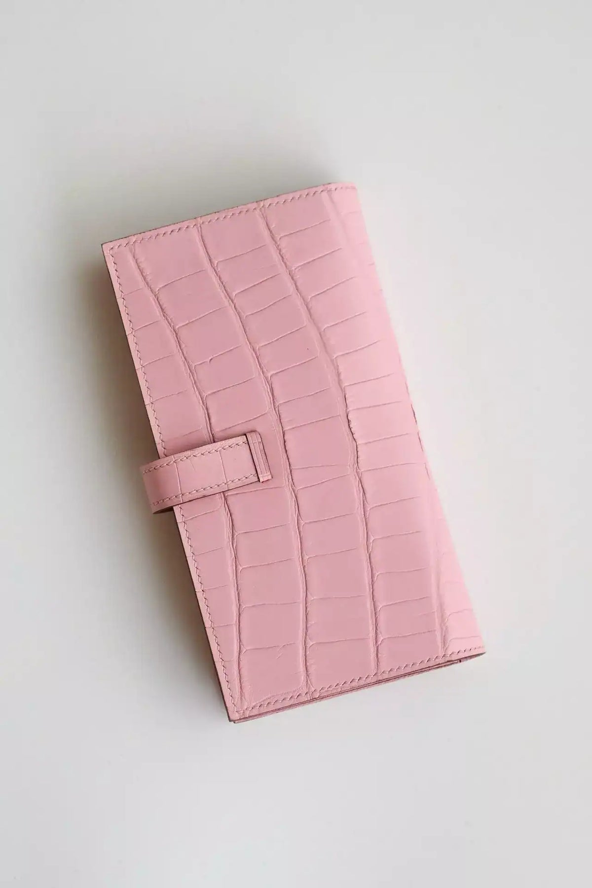 Hermes Bearn Long Wallet in Pink Matte Alligator Leather – HW166