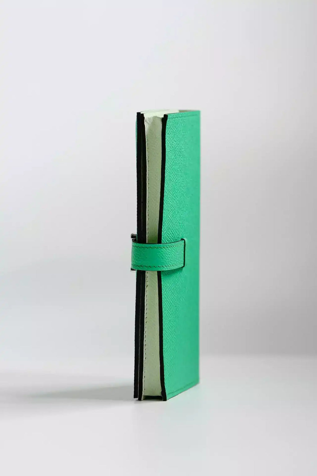 Hermes Bearn Verso Long Wallet in Vert Comics Epsom Calfskin – HW146