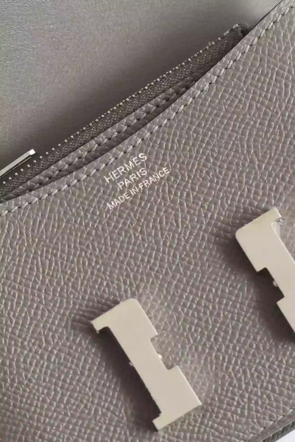 Hermes Constance Slim Wallet in Etain Epsom Calfskin – HW159