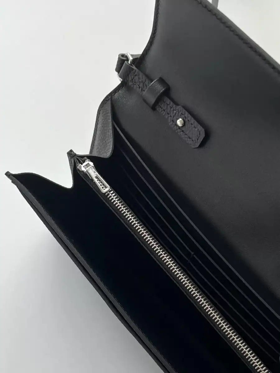 Hermes Constance To Go Wallet in Black Epsom Calfskin – HW178